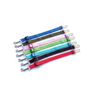 Cinturón de seguridad ajustable para perros y gatos, arnés con Clip de plomo, palanca de seguridad de tracción